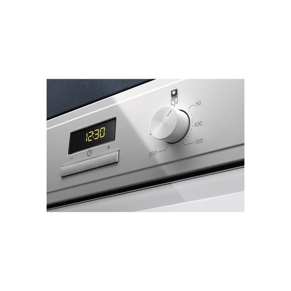 Духова шафа Electrolux EOF3H40BW EOF3H40BW фото