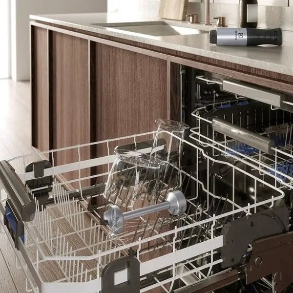 Блендер погружний ELECTROLUX E5HB2-8SS 910003672 фото