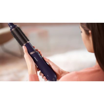 Фен-щітка Philips 3000 Series, 800Вт, 3 режими, іонізація, 4 насадки, фіолетовий BHA313/00 фото