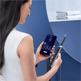 Електрична зубна щітка Oral-B IOM9.1B2.2AD Black Onyx IOM9.1B2.2AD Black Onyx фото