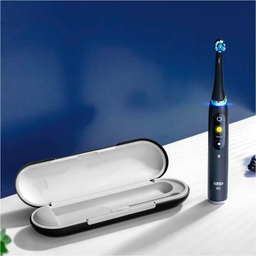 Електрична зубна щітка Oral-B IOM9.1B2.2AD Black Onyx IOM9.1B2.2AD Black Onyx фото