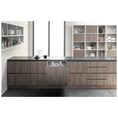Посудомийна машина Hotpoint-Ariston HI5010C HI5010C фото