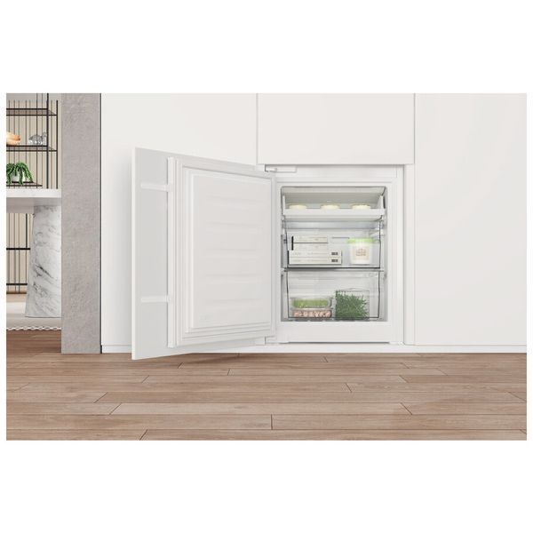 Холодильник Whirlpool WHC18T311 WHC18T311 фото