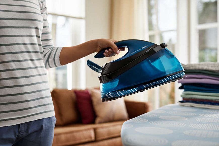 Праска-парогенератор Philips PerfectCare Compact GC7846/80 GC7846/80 фото