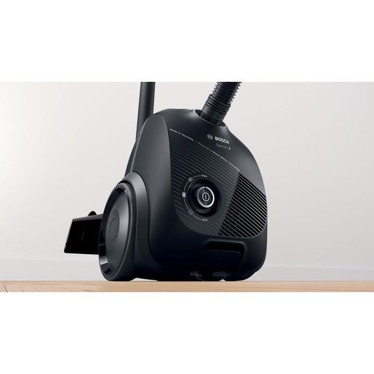 Пилосос Bosch мішковий, 600Вт, 3.5л, НЕРА, чорний BGBS2BA1P фото