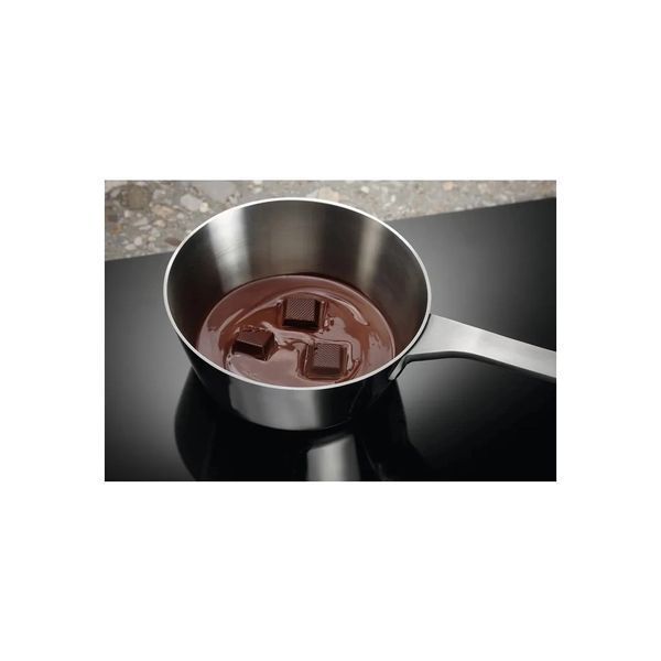Варильна поверхня Electrolux EIS82453 EIS82453 фото