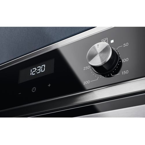 Духова шафа Electrolux EOD5H70BX EOD5H70BX фото