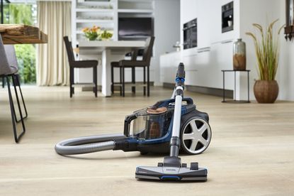 Пилосос циклонний PHILIPS FC9745/09 FC9745/09 фото