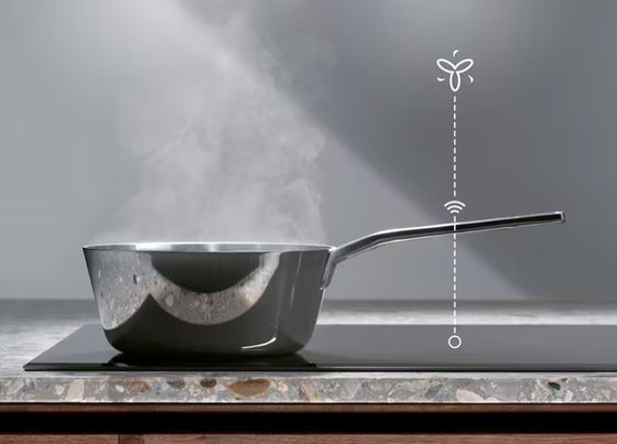 Варильна поверхня Electrolux EIT61443B EIT61443B фото