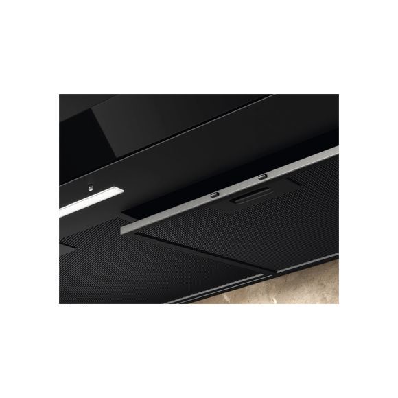 Витяжка кухонна Electrolux LFT816K LFT816K фото