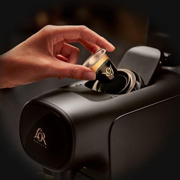 Капсульна кавоварка Philips L'OR BARISTA Sublime (LM9012/60) LM9012/60 фото