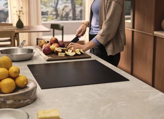 Варочна поверхня Electrolux EIT60433CT EIT60433CT фото