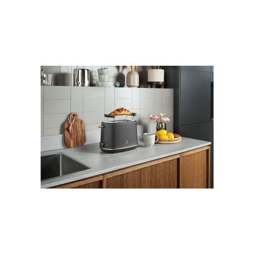 Тостер Electrolux E7T1-6BP E7T1-6BP фото