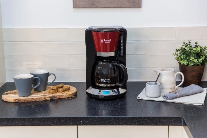 Кавоварка крапельна RUSSELL HOBBS 24031-56 Colours Plus+ Красный 23701016001 фото