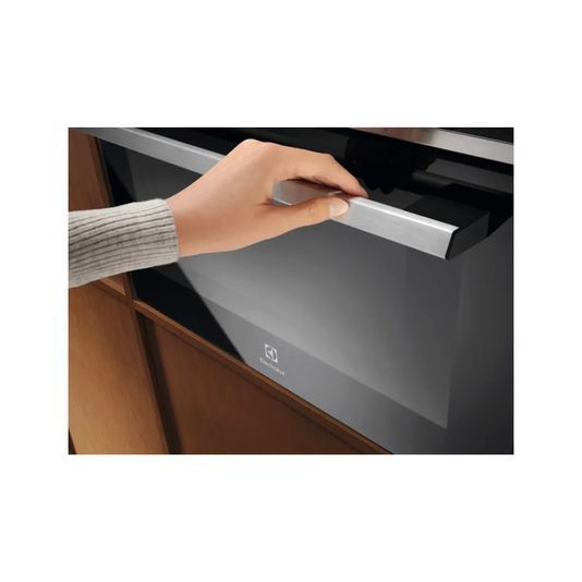 Мікрохвильова піч Electrolux EVM8E09X EVM8E09X фото