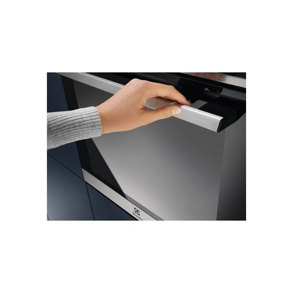Духова шафа Electrolux EOE8P39WX EOE8P39WX фото