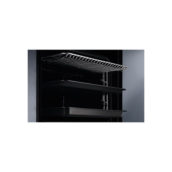 Духова шафа Electrolux EOE8P39WX EOE8P39WX фото