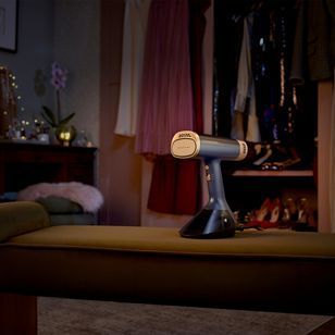 Відпарювач Russell Hobbs Genie VacuSteam, 1800Вт, 200мл, паровий удар -20гр, верт. відпарювання, кер 28550-56 фото