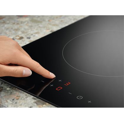 Варильна поверхня Electrolux LHR3233CK LHR3233CK фото